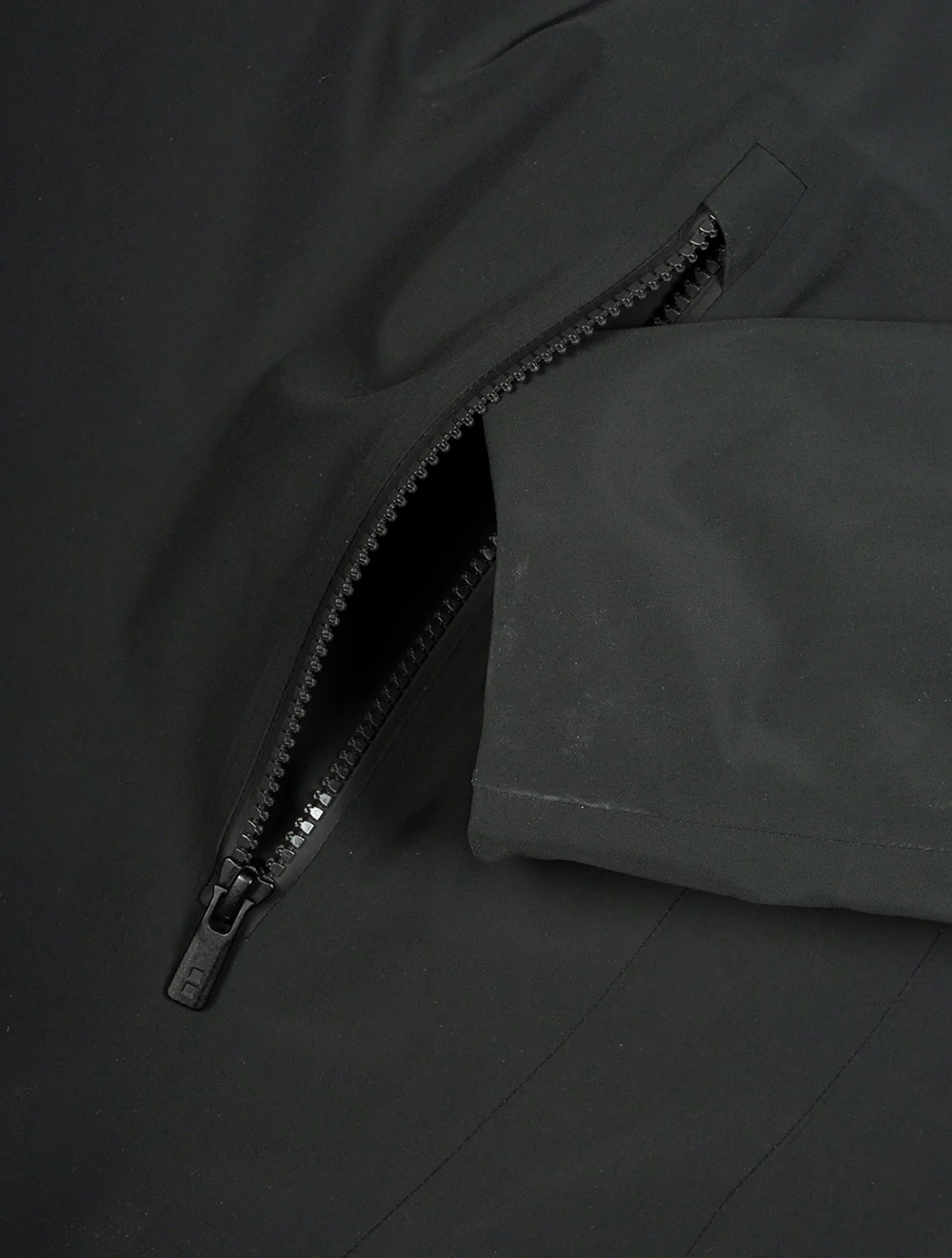 Regulator™ Coat Olive - Image 6